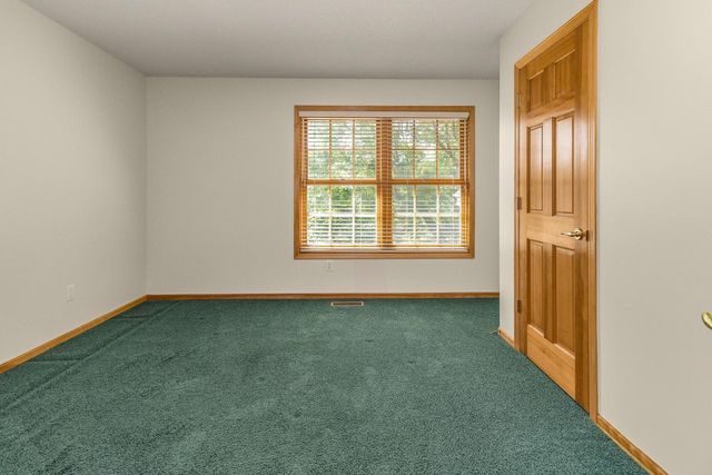 3440 Zircon Lane N, Plymouth, MN 55447
