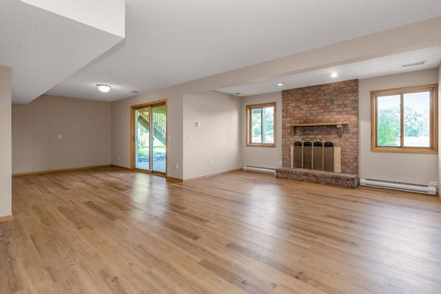 3440 Zircon Lane N, Plymouth, MN 55447
