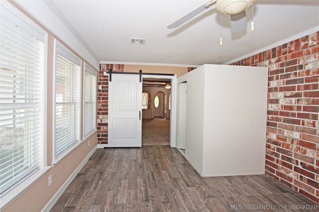 10261 N 3990 Road, Dewey, OK 74029