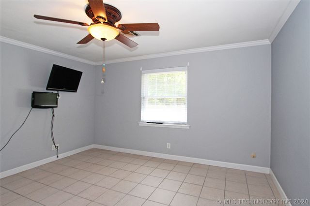 10261 N 3990 Road, Dewey, OK 74029