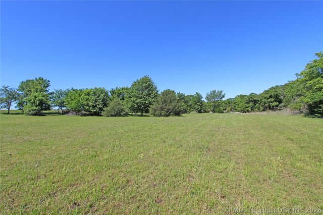10261 N 3990 Road, Dewey, OK 74029
