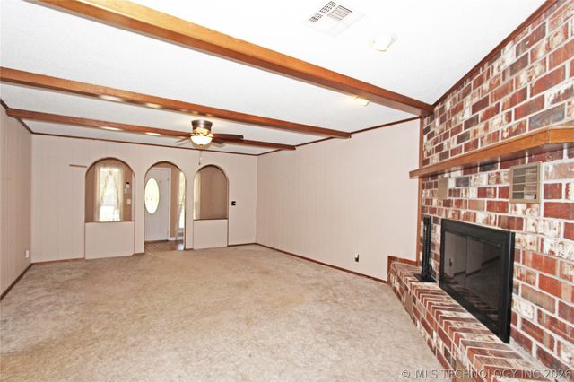 10261 N 3990 Road, Dewey, OK 74029