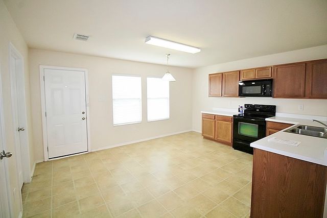 1920 J Cheshier Road, Fort Worth, TX 76247