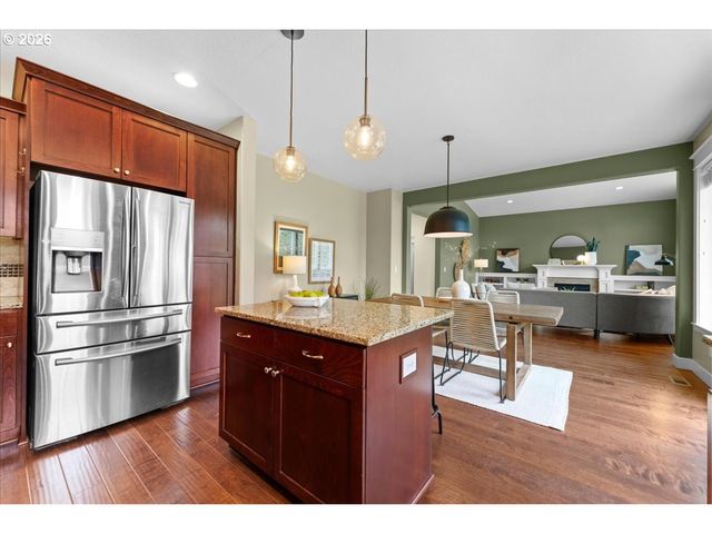 9327 N Ivanhoe St, Portland, OR 97203