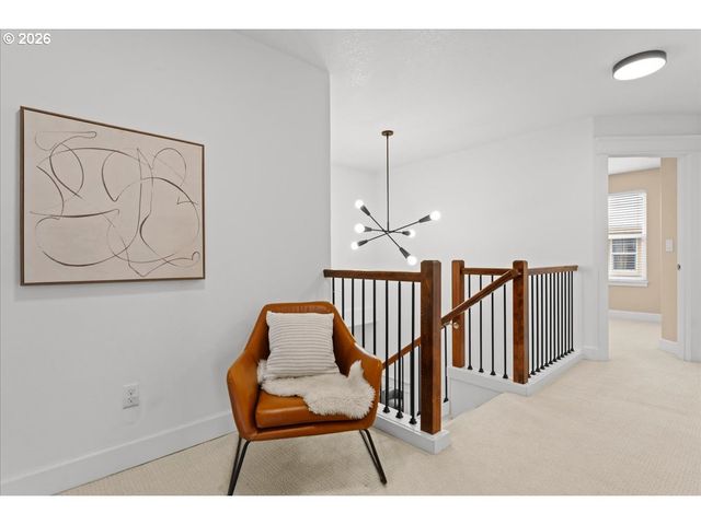 9327 N Ivanhoe St, Portland, OR 97203