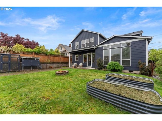 9327 N Ivanhoe St, Portland, OR 97203