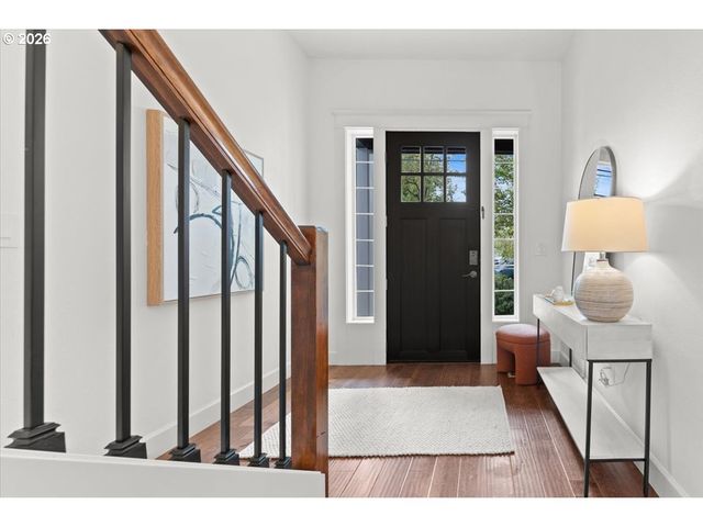 9327 N Ivanhoe St, Portland, OR 97203