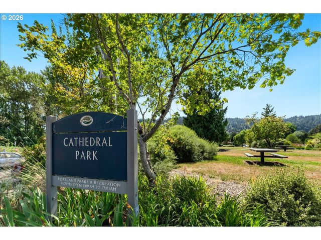 9327 N Ivanhoe St, Portland, OR 97203