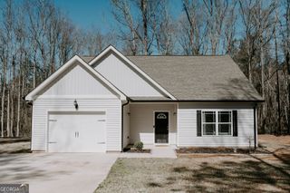 105 Russell Road, Milner, GA 30257