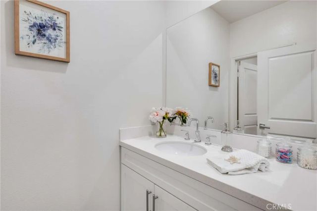 1404 Wingfoot, Carson, CA 90746