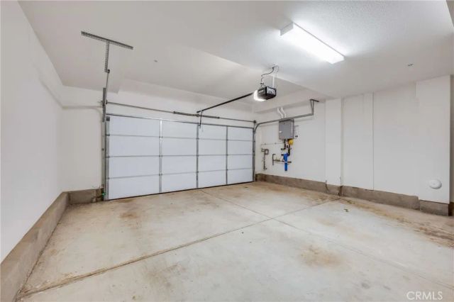 1404 Wingfoot, Carson, CA 90746