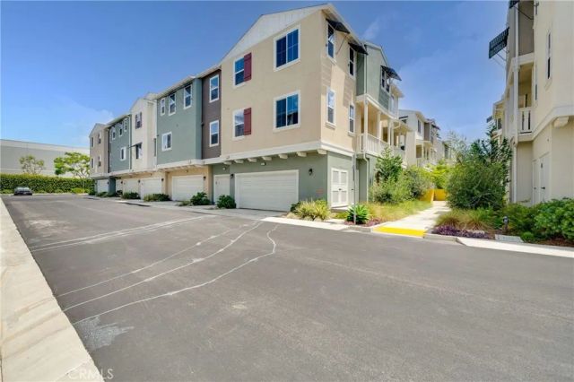1404 Wingfoot, Carson, CA 90746