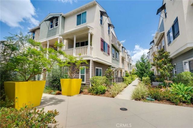 1404 Wingfoot, Carson, CA 90746