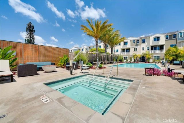 1404 Wingfoot, Carson, CA 90746