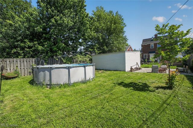 2902 Russell Avenue, Parma, OH 44134