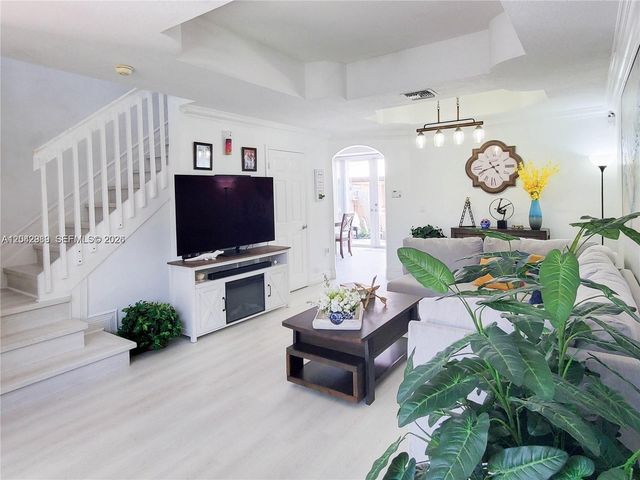 8451 NW 138th Street 2306, Miami Lakes, FL 33016