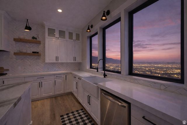 851 E MOUNTAIN RD, North Ogden, UT 84414