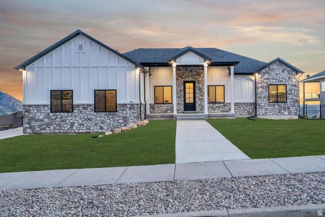 851 E MOUNTAIN RD, North Ogden, UT 84414