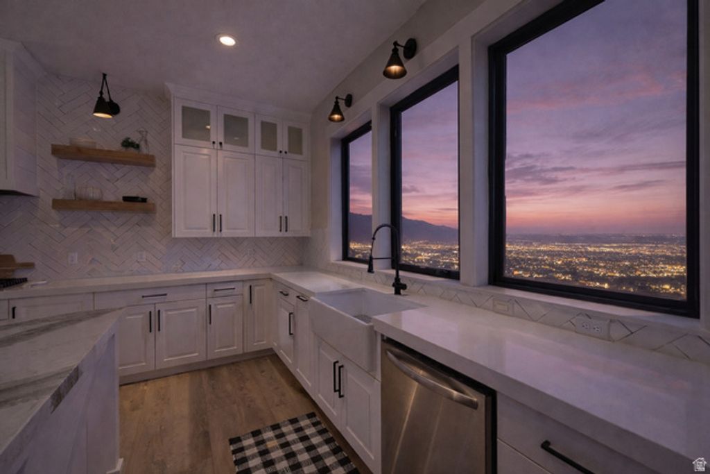 Image 19 of property listing at 851 E MOUNTAIN RD, North Ogden, UT 84414