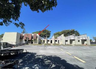 8921 Palm Tree Lane 8921, Pembroke Pines, FL 33024