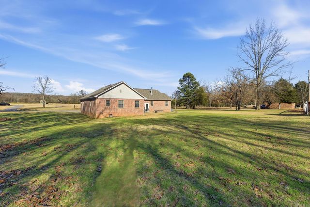 157 Friendship Rd, Conway, AR 72032