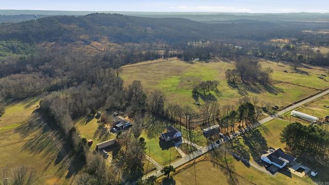 157 Friendship Rd, Conway, AR 72032