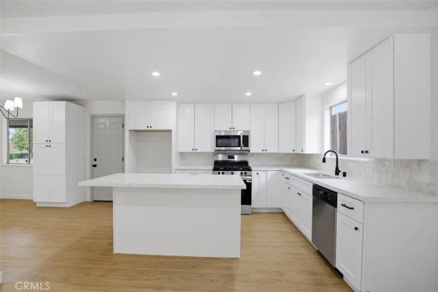 6083 Newcomb Street, San Bernardino, CA 92404