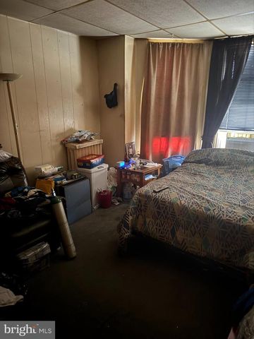 2827 N CROSKEY ST, Philadelphia, PA 19132