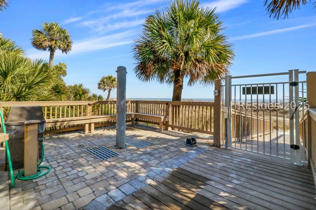 21 Ocean Ln Apt 401, Hilton Head Island, SC 29928