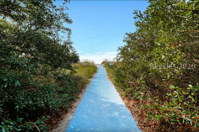 21 Ocean Ln Apt 401, Hilton Head Island, SC 29928