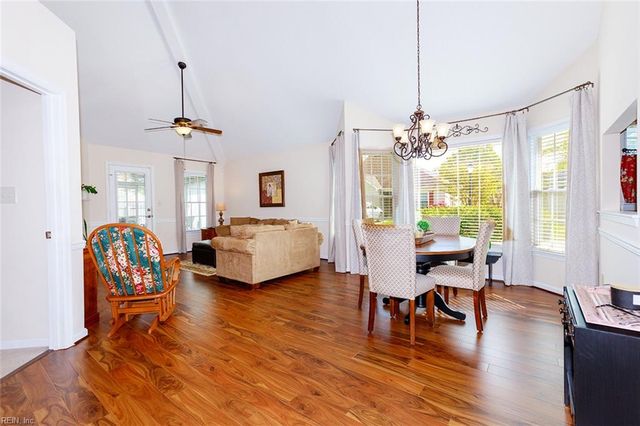 100 Rhetts RN, Yorktown, VA 23692
