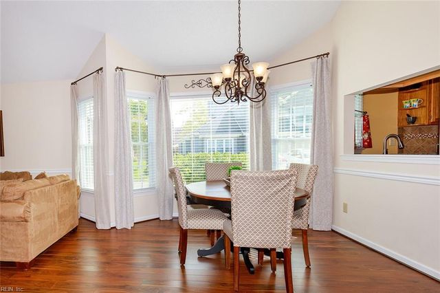 100 Rhetts RN, Yorktown, VA 23692