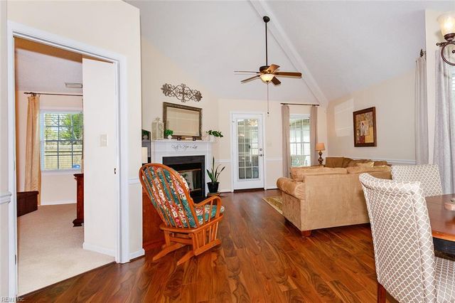 100 Rhetts RN, Yorktown, VA 23692