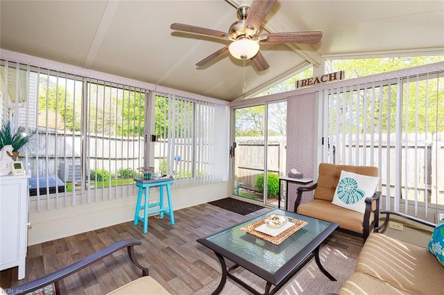 100 Rhetts RN, Yorktown, VA 23692