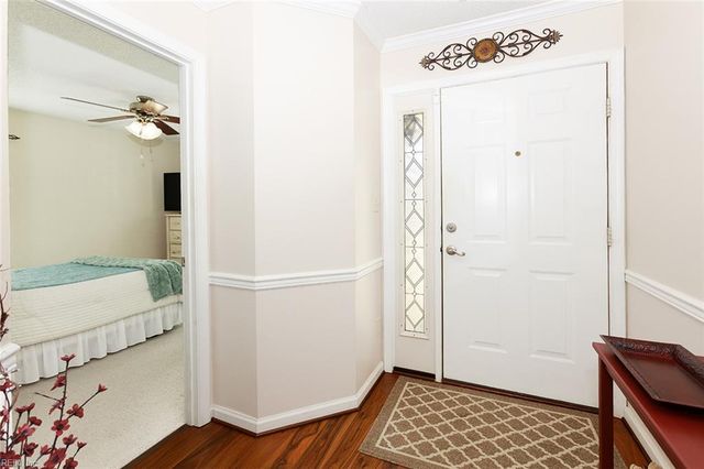 100 Rhetts RN, Yorktown, VA 23692