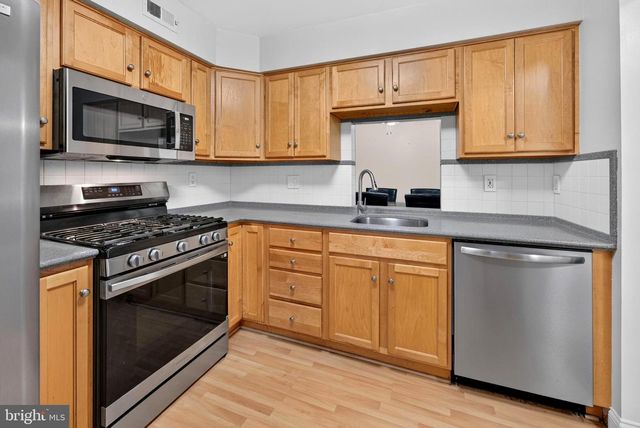 501-A HARWOOD CT, Mount Laurel, NJ 08054