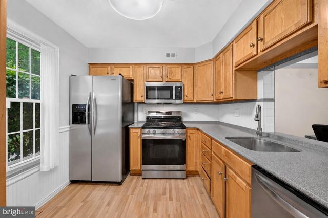 501-A HARWOOD CT, Mount Laurel, NJ 08054