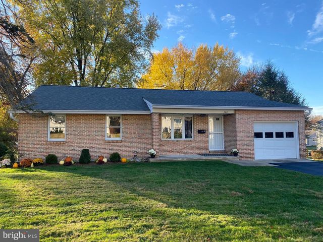 408 CHESTERFIELD DR, Downingtown, PA 19335