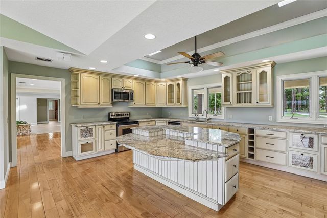 11450 FANGORN ROAD, Orlando, FL 32825