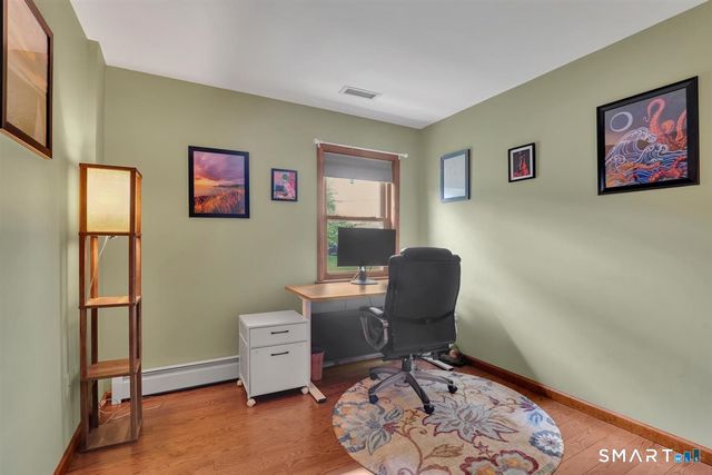 17 Eileen Lane, Enfield, CT 06082