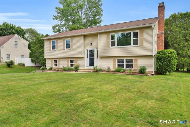 17 Eileen Lane, Enfield, CT 06082