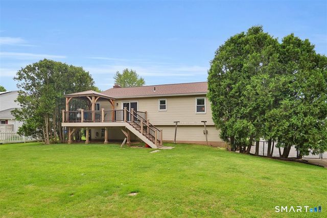 17 Eileen Lane, Enfield, CT 06082