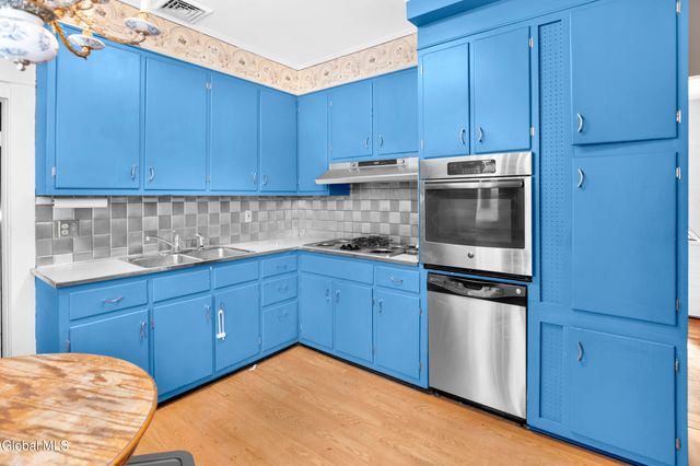 47 Marriott Avenue, Schenectady, NY 12304