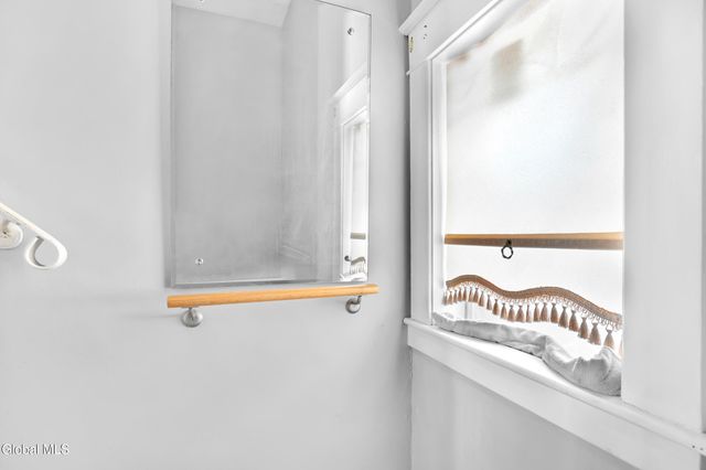 47 Marriott Avenue, Schenectady, NY 12304