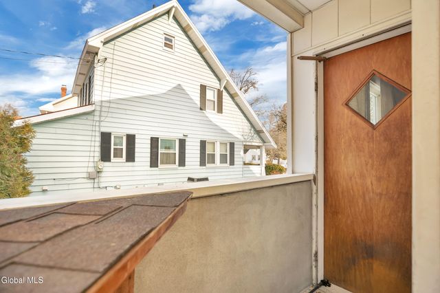 47 Marriott Avenue, Schenectady, NY 12304