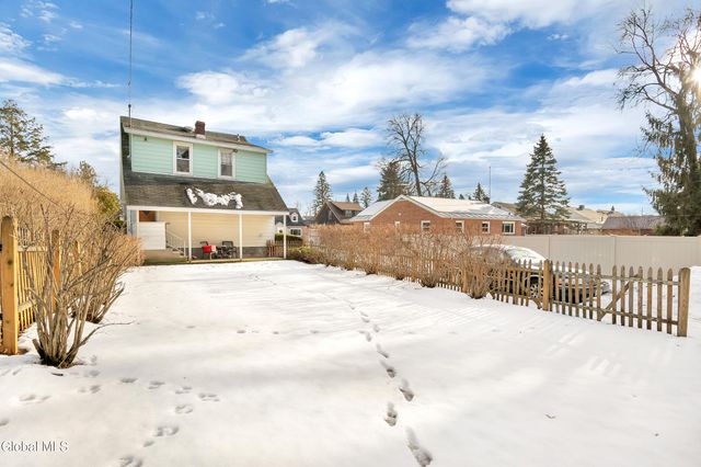 47 Marriott Avenue, Schenectady, NY 12304