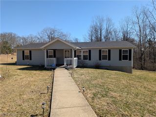 2070 Potts Lane, Zanesville, OH 43701