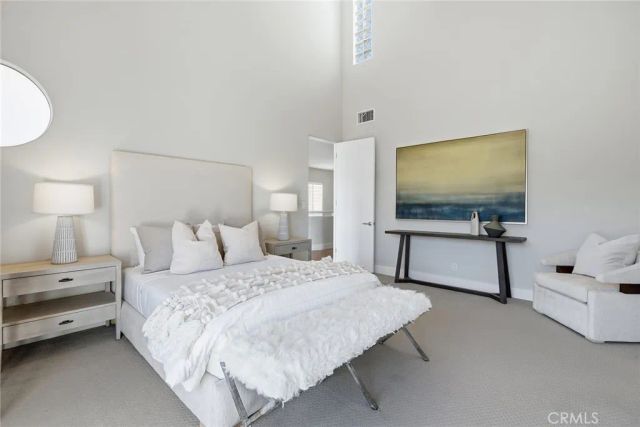 16007 Dickens, Encino, CA 91436