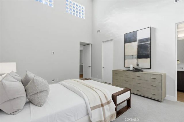 16007 Dickens, Encino, CA 91436