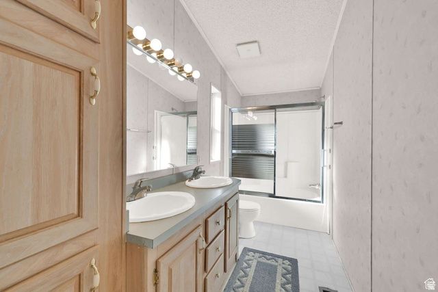 3750 MIDLAND DR, Roy, UT 84067